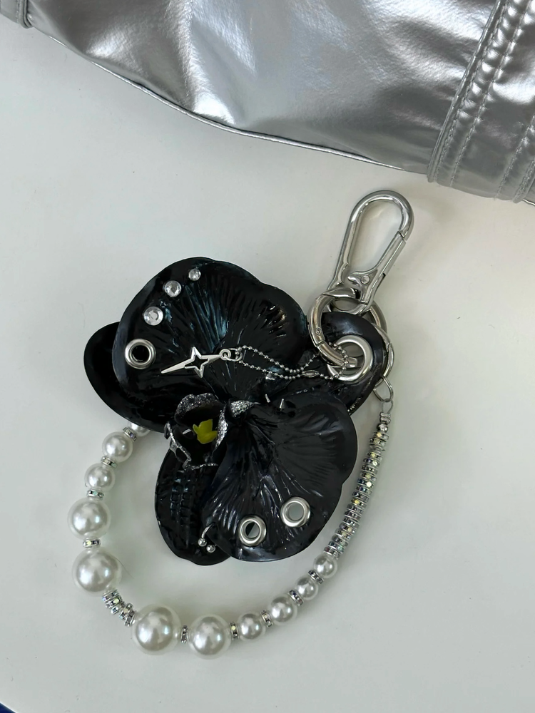 Punk Style Phalaenopsis Pendant – Light/Heavy Industrial Handmade Plant Jewelry