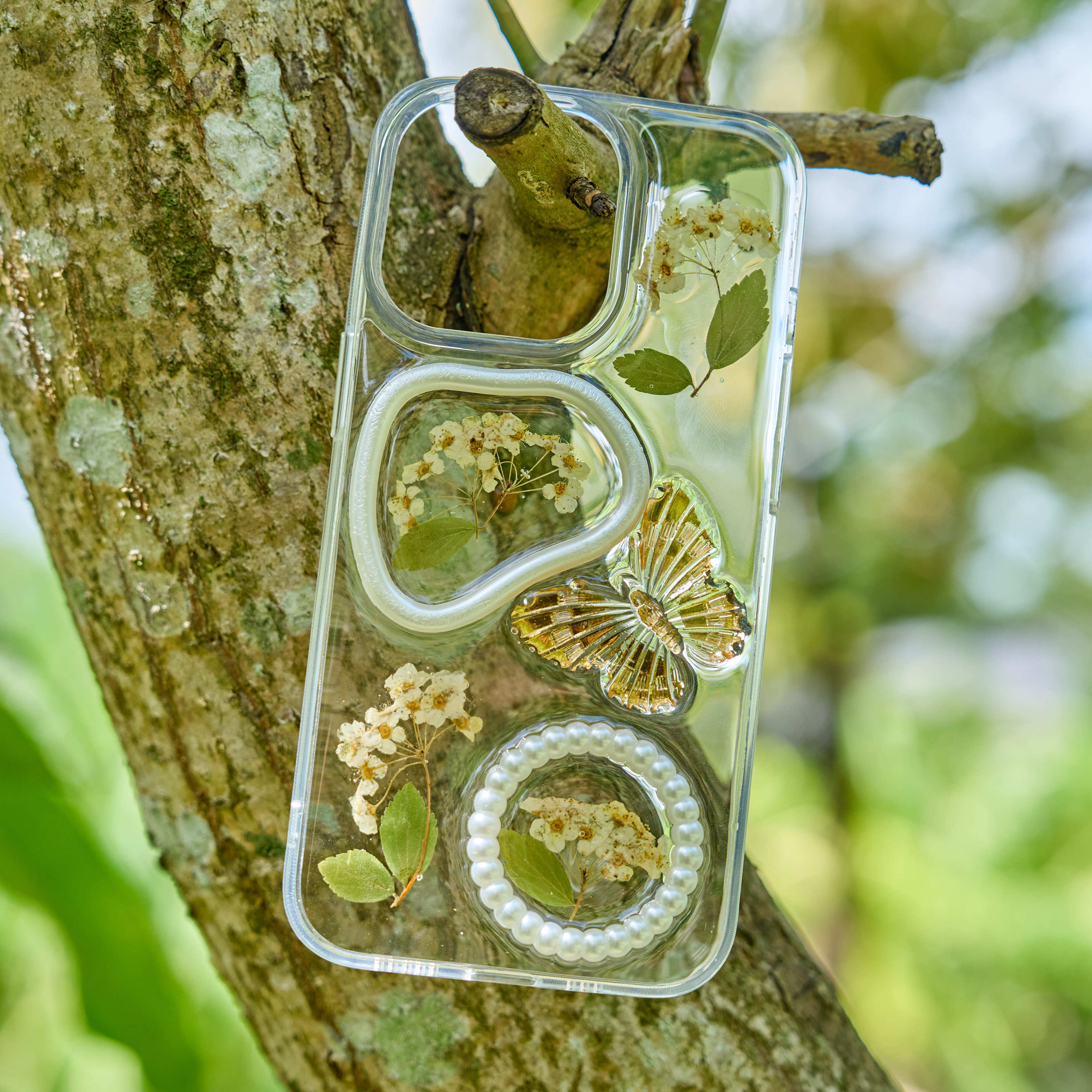3D Floral Butterfly iPhone Case – Pressed Flowers with Pearls, Fairycore Aesthetic Gift - Memoryincases®︎